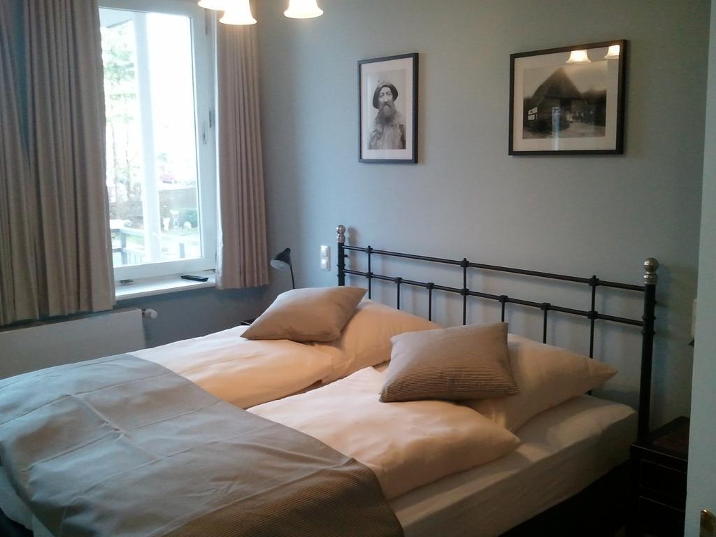 Aparthotel Hugos Haus&Berthas Haus Eckernförde Zimmer foto