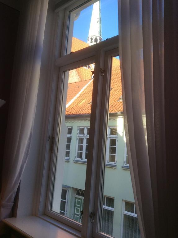 Aparthotel Hugos Haus&Berthas Haus Eckernförde Zimmer foto