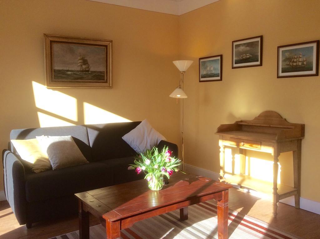 Aparthotel Hugos Haus&Berthas Haus Eckernförde Zimmer foto